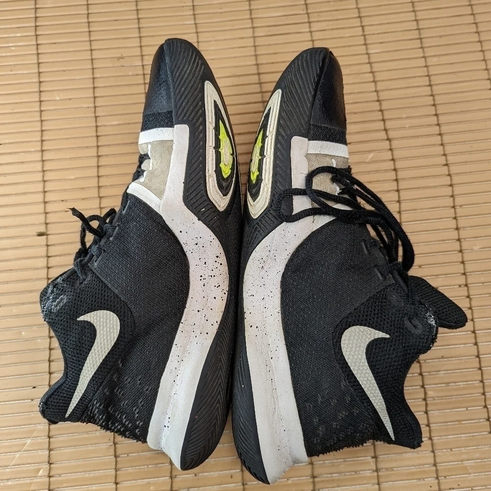 Nike Kyrie 3 